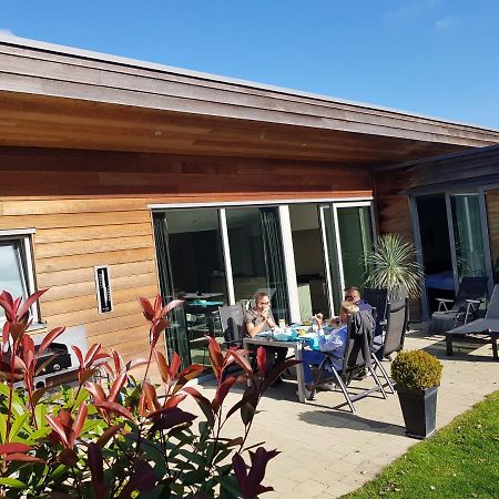 Bonnies Beach & Spa Duinnest Cadzand Exterior photo